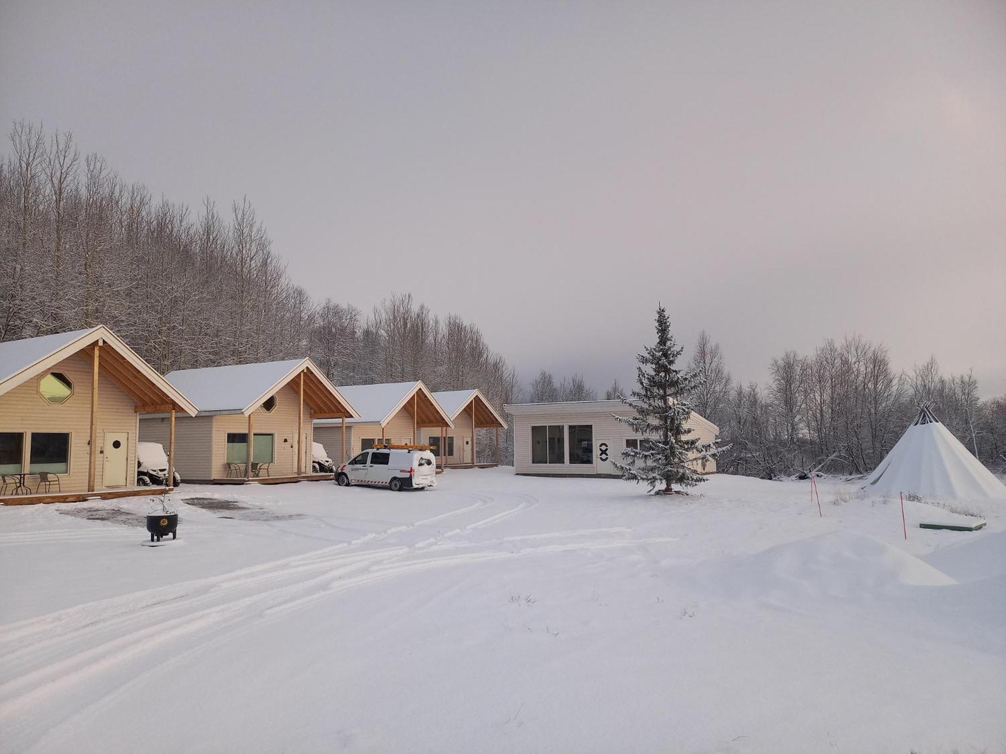 Atte Arstider Lodge Neiden Ngoại thất bức ảnh